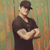 Jerrod Niemann – Outdoor Sunset Concert